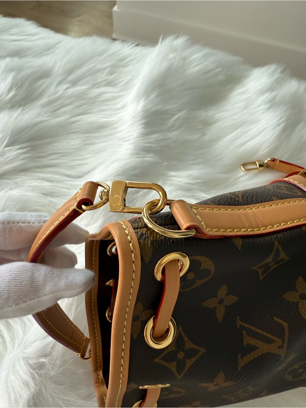 Louis Vuitton: Nano Noe Brown Monogram *AUTHENTIC* - Picture 14 of 15
